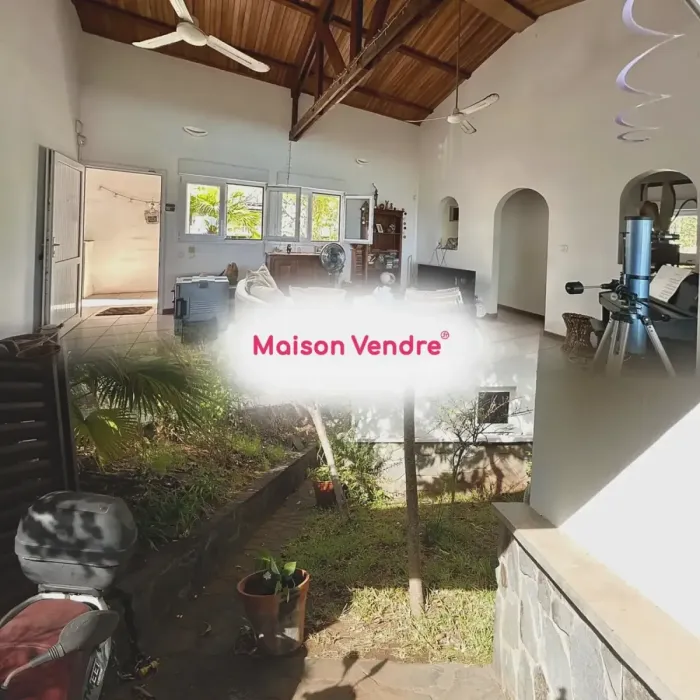 Maison 5 pièces Koungou à vendre